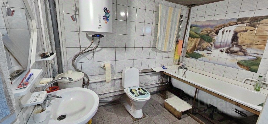 Продажа дома Ульяновка пгт, проспект Володарского, 121
