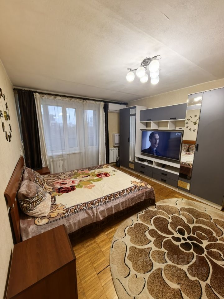 Аренда 1-комн квартиры на вторичном рынке улица Федора Полетаева, 21К3