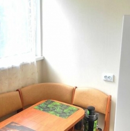 Продажа 1-комн квартиры на вторичном рынке Дворцовая площадь