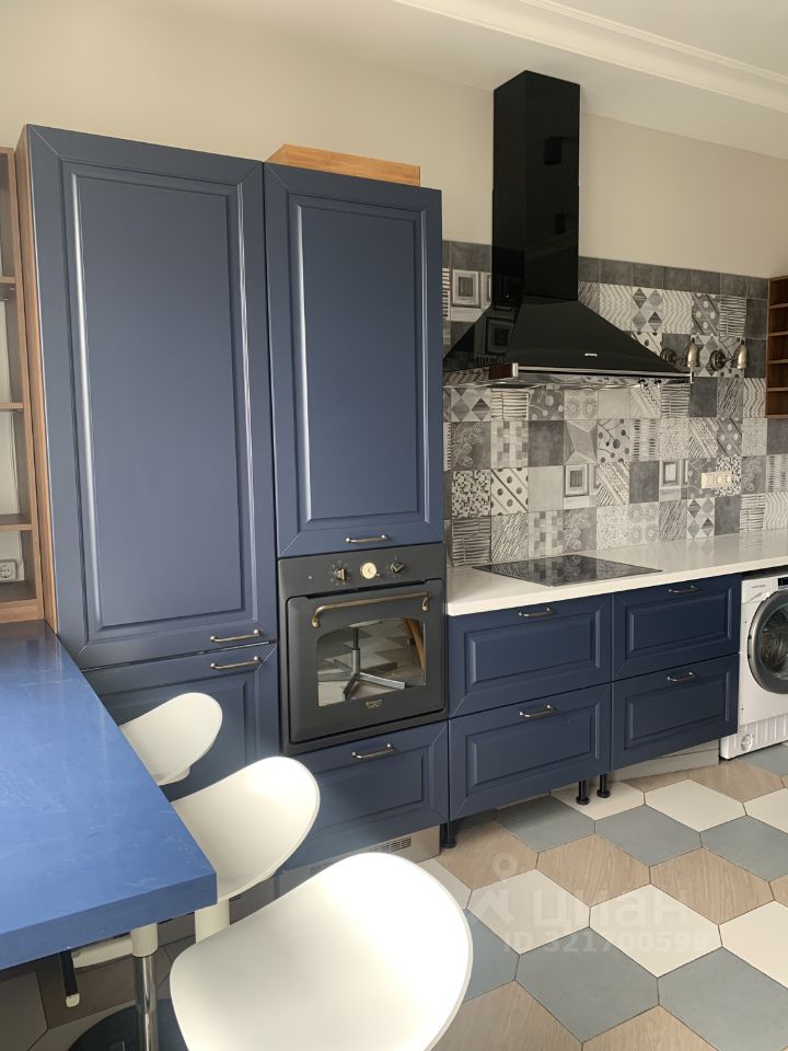 Аренда 4-комн квартиры на вторичном рынке Лиговский проспект, 123