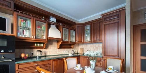 5-комн квартира улица Академика Пилюгина,  д. 18
