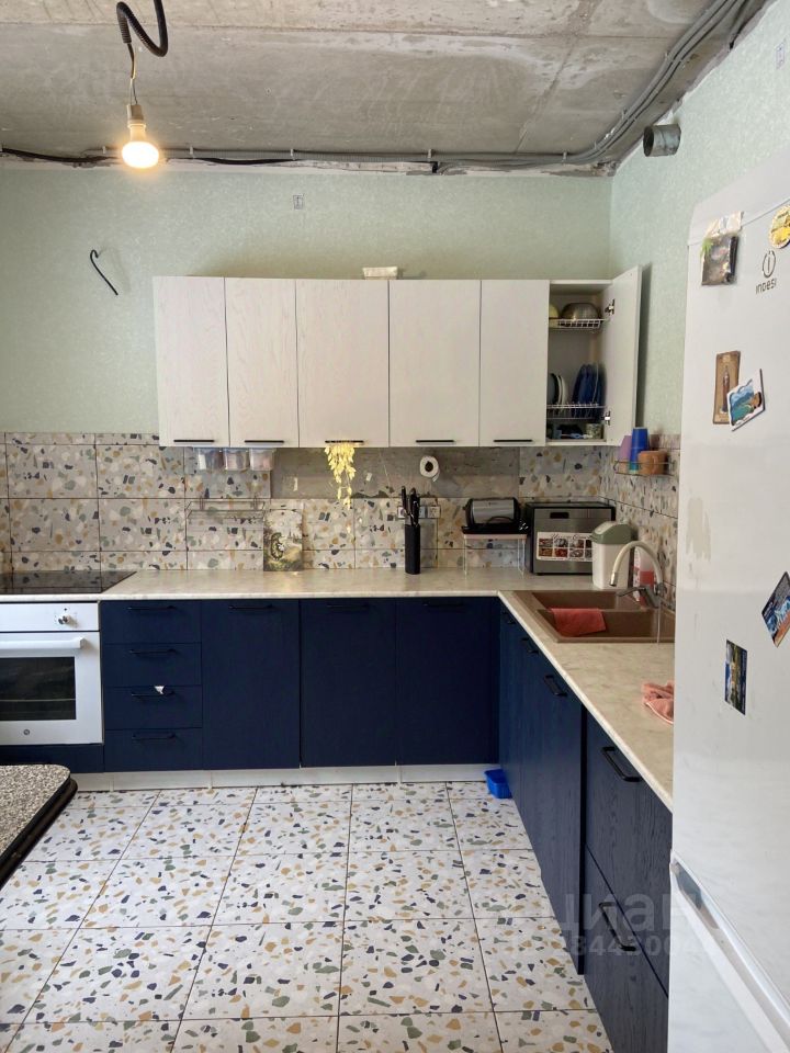Продажа 3-комн квартиры на вторичном рынке Имени В.Н. Махалина мкр, 37