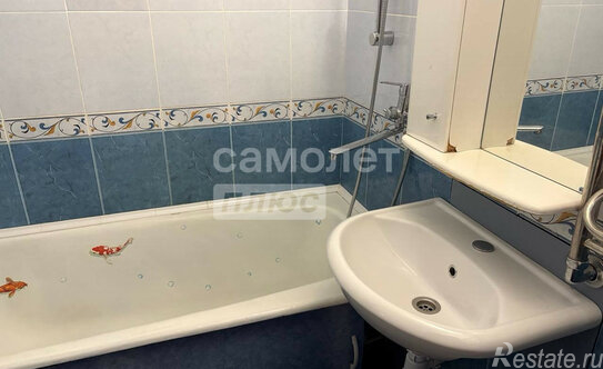 Продажа 2-комн квартиры на вторичном рынке проезд Одоевского,  д. 11 к2