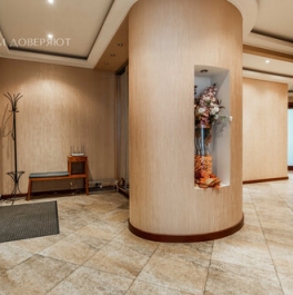 Продажа 4-комн квартиры на вторичном рынке Бассейная ул,  д. 27