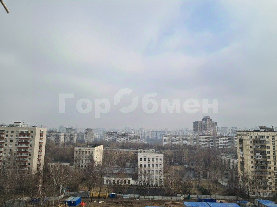 Продажа 1-комн квартиры на вторичном рынке Большая Очаковская улица, 44к1