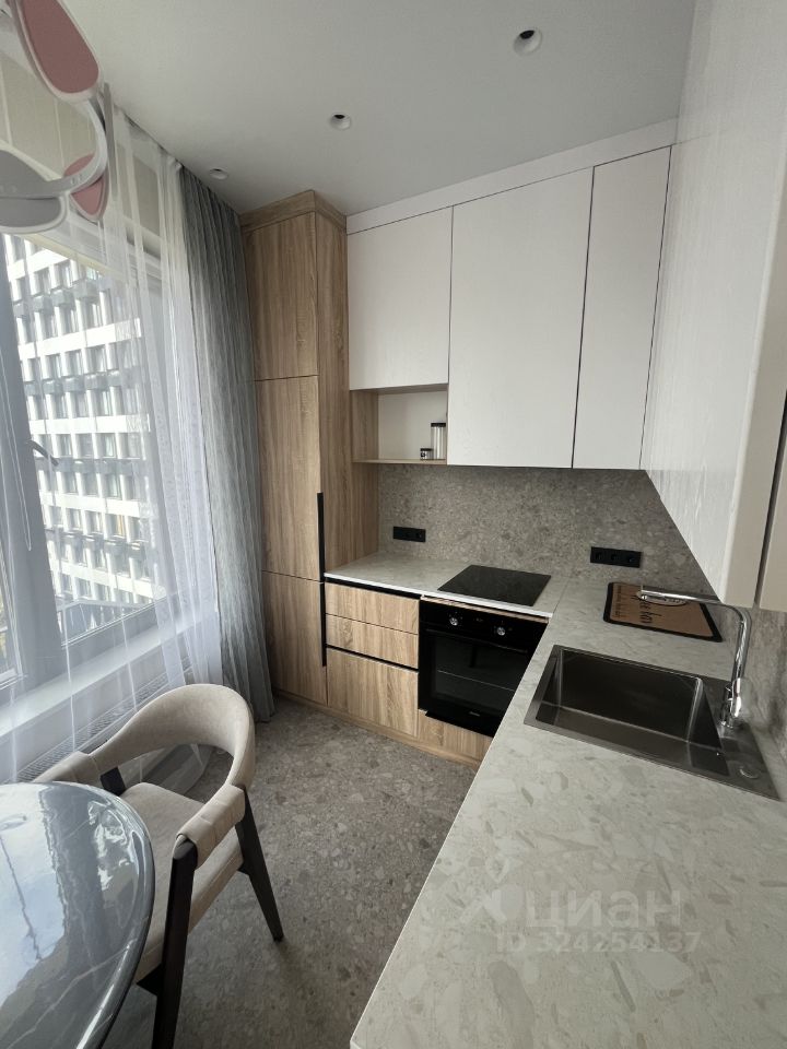 Аренда 1-комн квартиры на вторичном рынке Нагатинская наб,  д. 10А