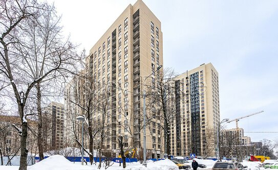 Продажа 2-комн квартиры на вторичном рынке улица Юных Ленинцев,  д. 121 к5