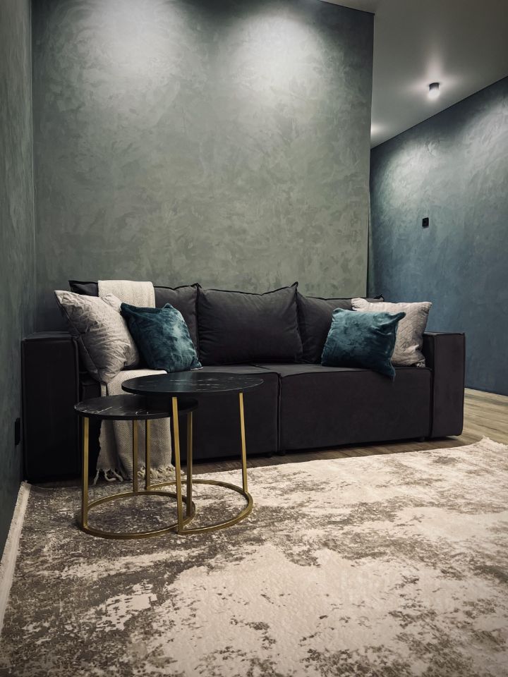 Продажа 1-комн квартиры на вторичном рынке Новоостаповская улица,  д. 20