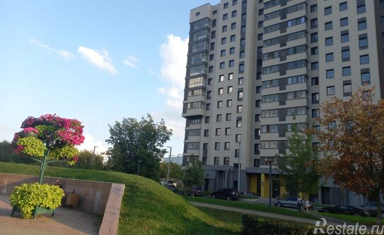 Продажа 1-комн квартиры на вторичном рынке Севастопольский пр-кт,  д. 28,  к. 9