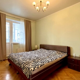 Продажа 4-комн квартиры на вторичном рынке Никулинская улица,  д. 15 к3