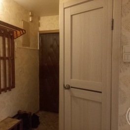 Продажа 2-комн квартиры на вторичном рынке Весельная ул. ,  д. 12