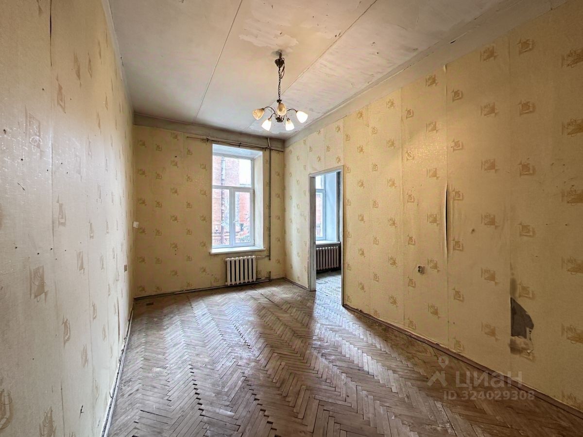 Продажа 2-комн квартиры на вторичном рынке улица Константина Заслонова, 27Б