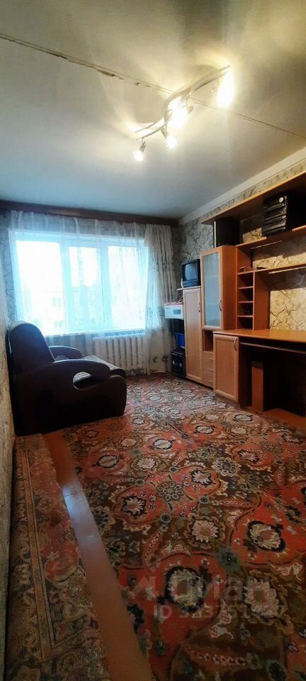 Продажа 3-комн квартиры на вторичном рынке Апрелевка, улица Августовская, 36