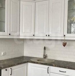 Продажа 1-комн квартиры на вторичном рынке ул Республиканская,  д. 24,  к. 1