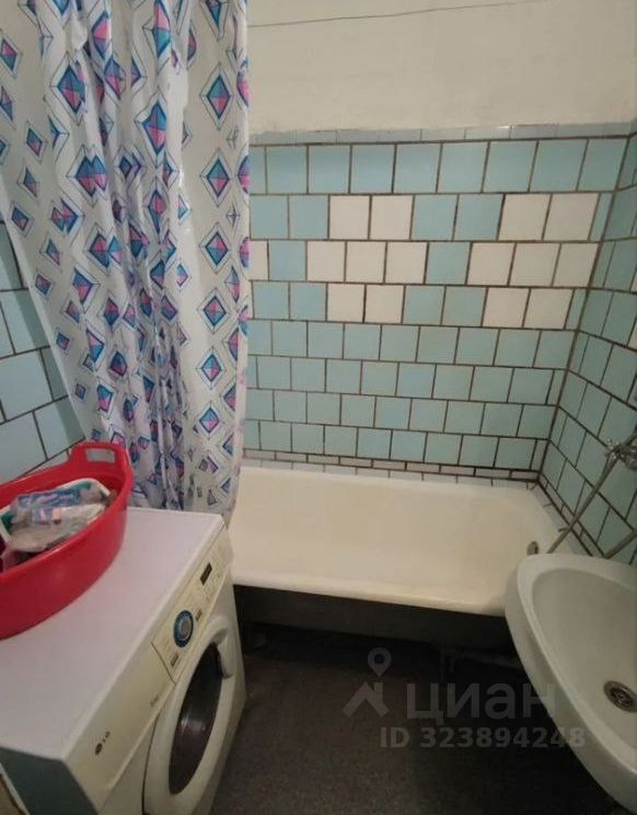 Продажа комнаты улица Котина, 7К1