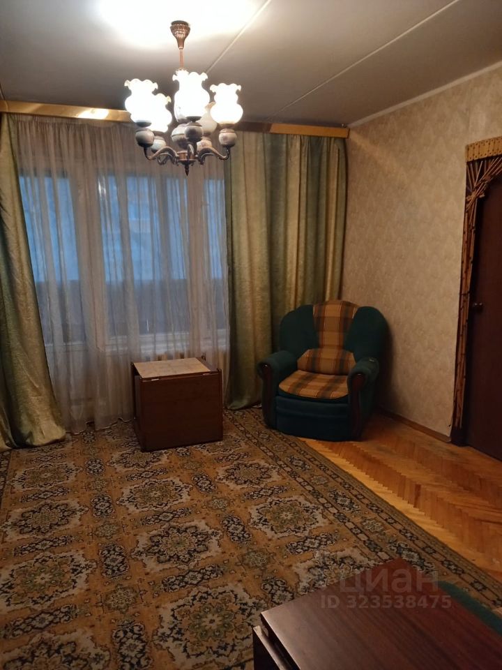 Аренда 3-комн квартиры на вторичном рынке улица Народного Ополчения, 21К1