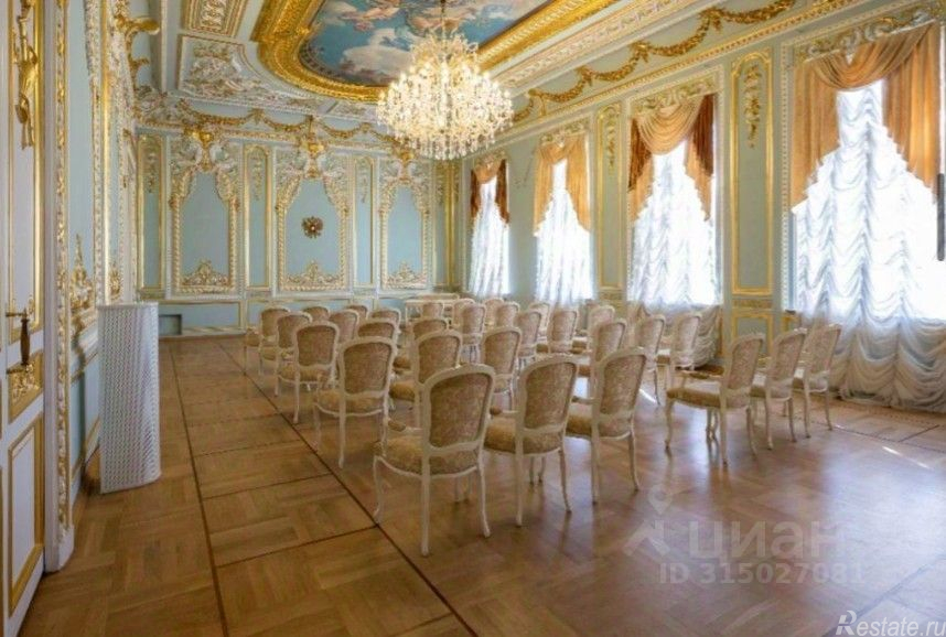 Продажа отдельного здания Грибоедова Канала наб,  д. 166