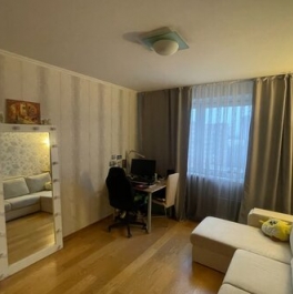 Продажа 2-комн квартиры на вторичном рынке Окская ул,  д. 3 к1