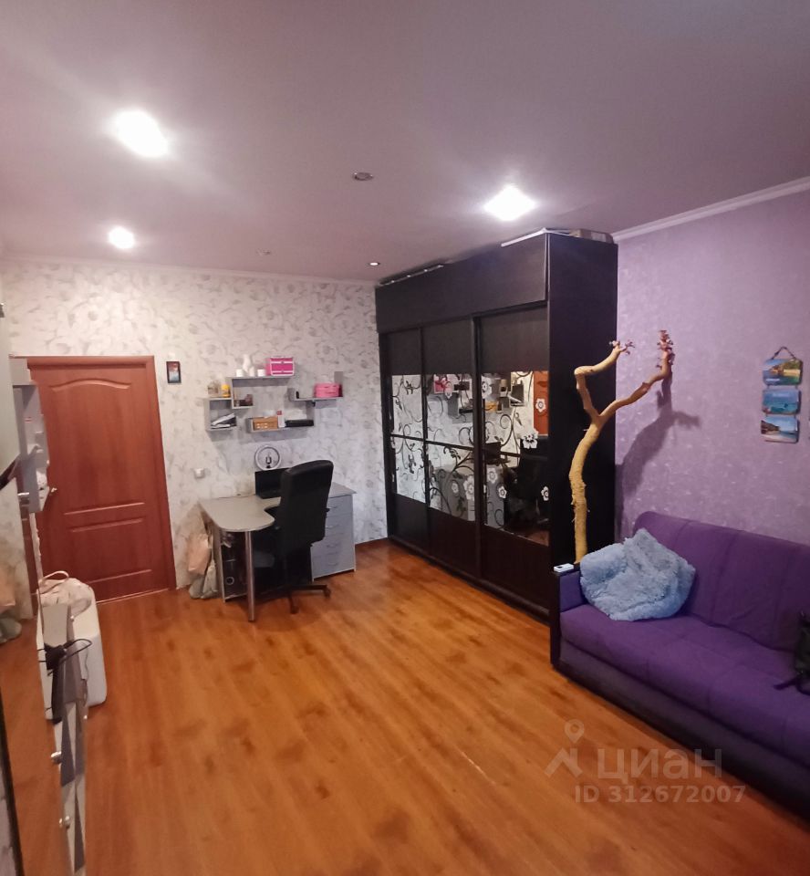 Продажа 3-комн квартиры на вторичном рынке проспект Энгельса, 55