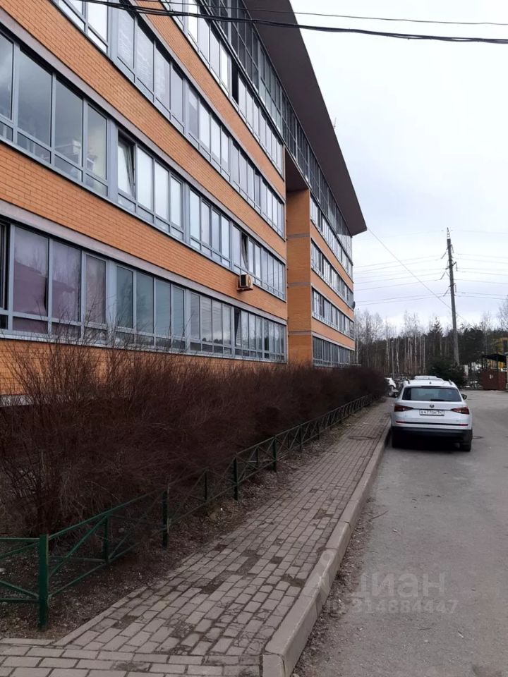 Продажа 1-комн квартиры на вторичном рынке Всеволожск, улица Взлетная, 12к2
