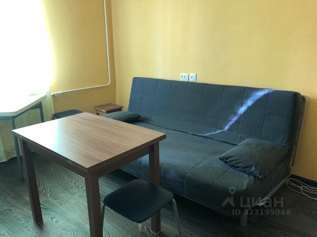 Аренда 1-комн квартиры на вторичном рынке Комендантский проспект, 50К1