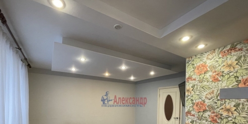 3-комн квартира Уточкина ул. ,  д. 2,  к. 2