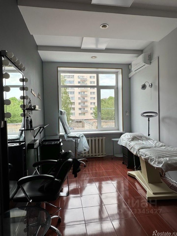 Продажа офиса Выборг, проспект Ленина,  д. 10