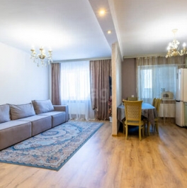 Продажа 3-комн квартиры на вторичном рынке Английский проспект,  д. 12