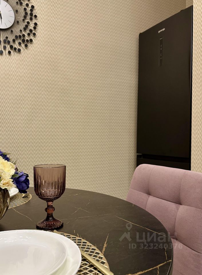 Продажа 2-комн квартиры на вторичном рынке Сабурово пгт, улица Рождественская, 2