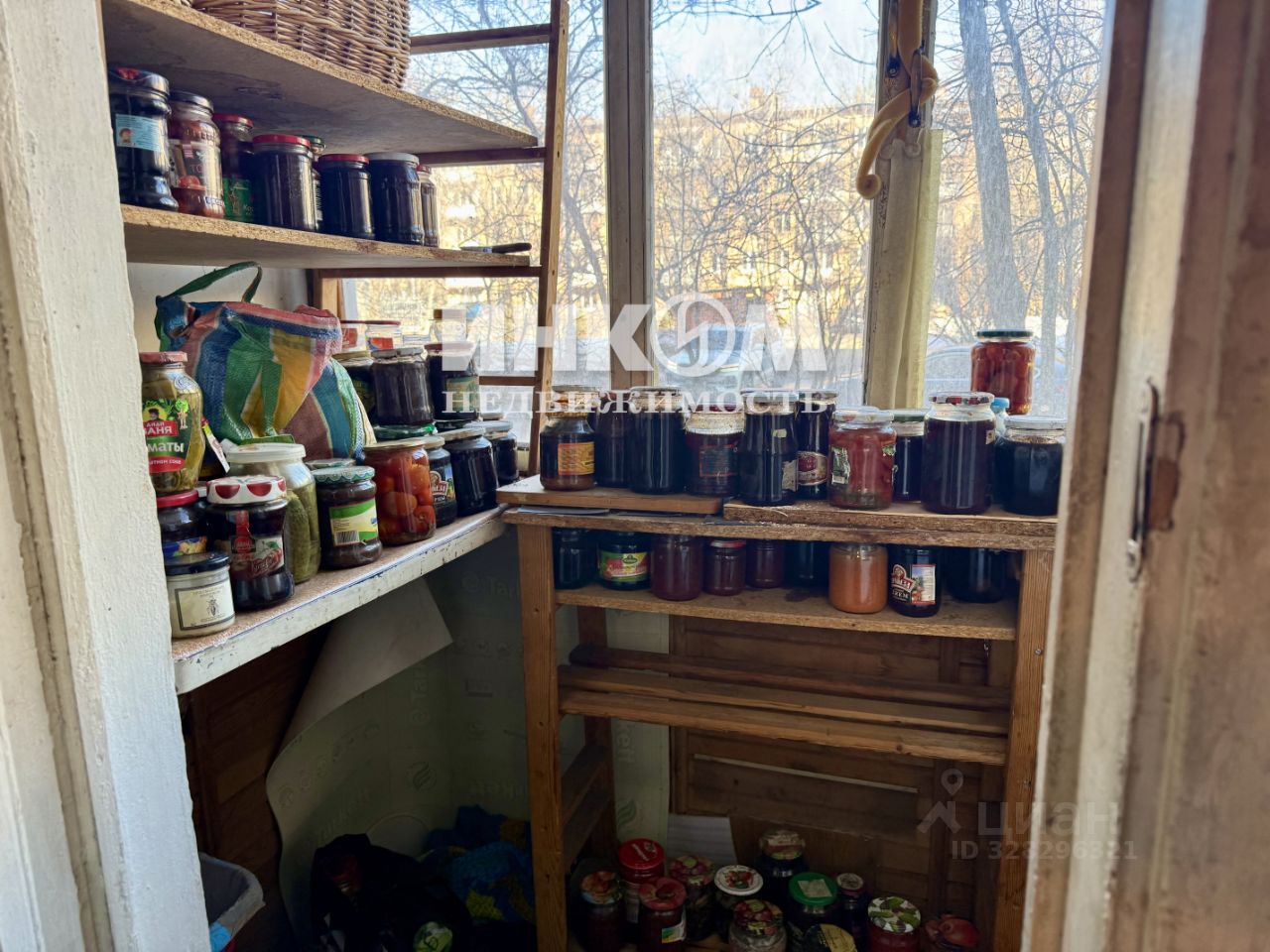 Продажа 4-комн квартиры на вторичном рынке улица Марии Поливановой, 6