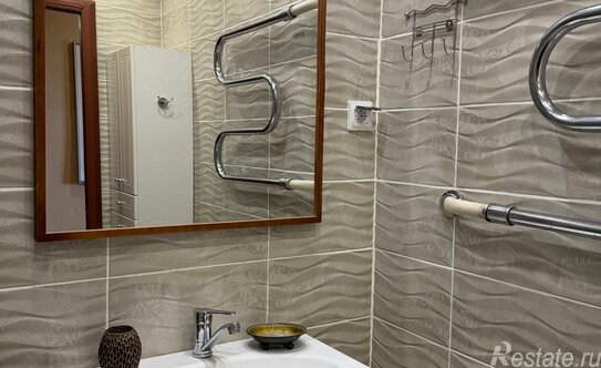 Продажа 2-комн квартиры на вторичном рынке Комендантский пр-кт,  д. 34,  к. 1