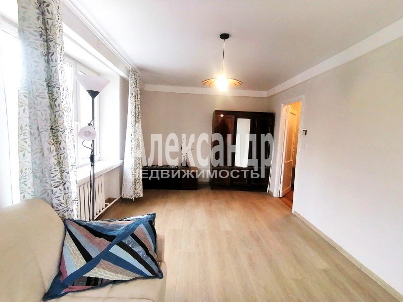 Аренда 1-комн квартиры на вторичном рынке Замшина ул. ,  д. 38