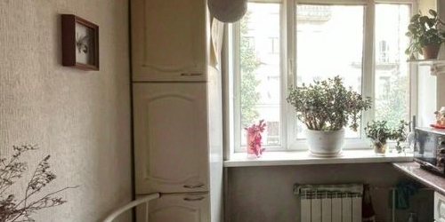 4-комн квартира 17-я Васильевского острова линия, 12В