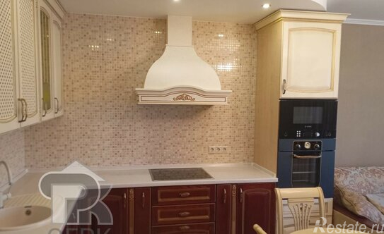 Продажа 1-комн квартиры на вторичном рынке Радужная улица,  д. 14 к3