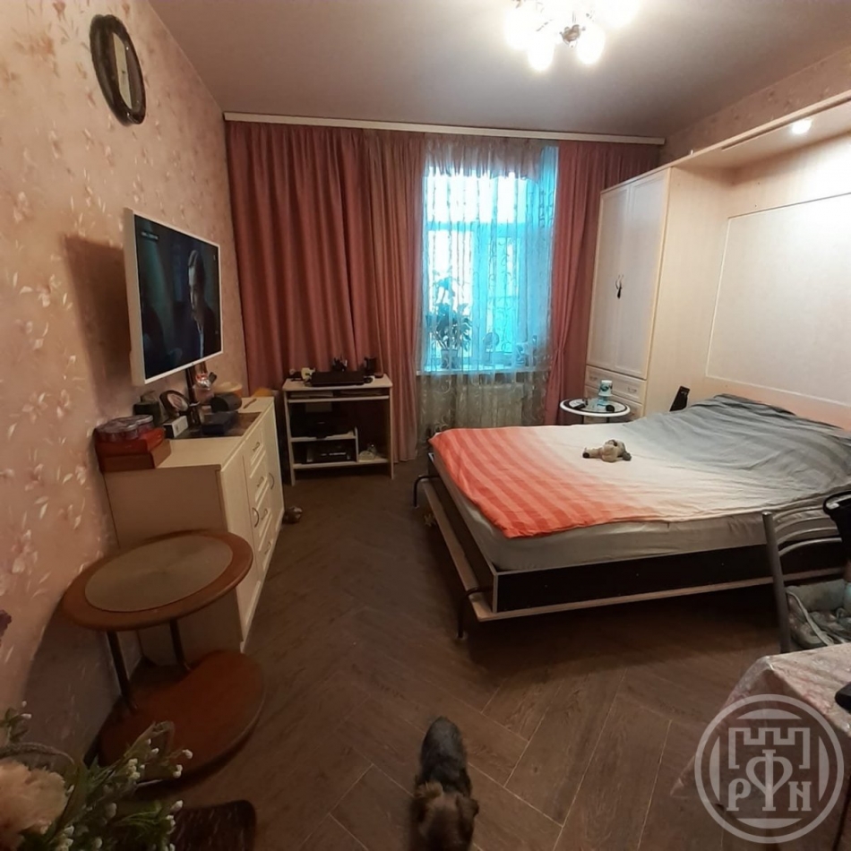 Продажа 3-комн квартиры на вторичном рынке Пушкин г., Красносельское шос.,  д. 47