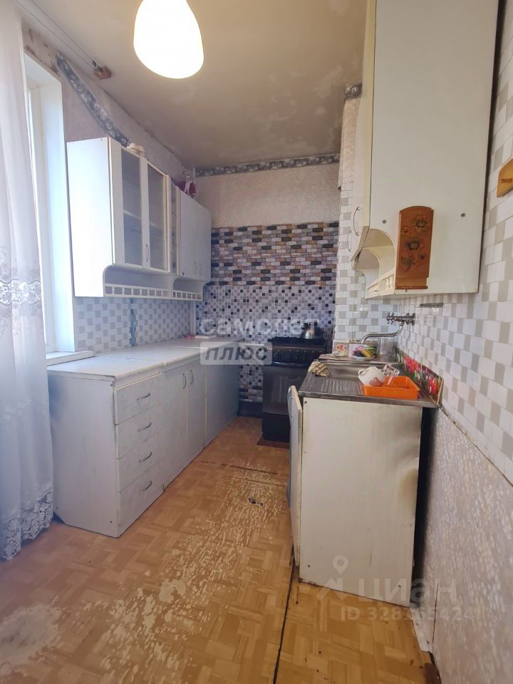 Аренда 2-комн квартиры на вторичном рынке пос. Ушаки,  д. 7