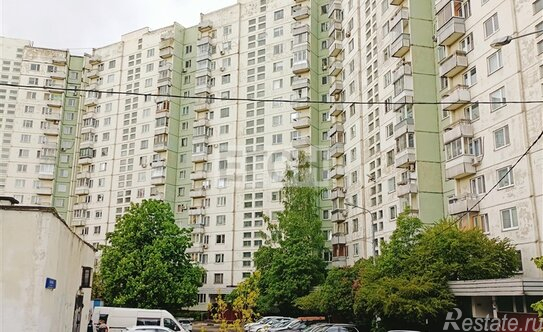 Продажа 2-комн квартиры на вторичном рынке проезд Карамзина,  д. 5