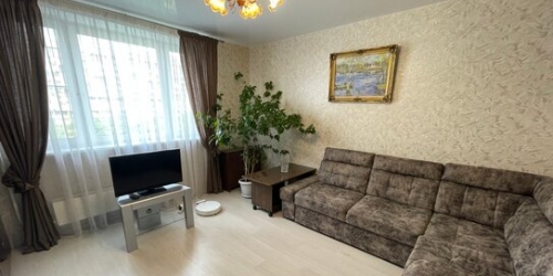 2-комн квартира Новоорловская улица,  д. 10
