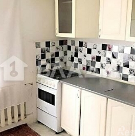 Продажа 2-комн квартиры на вторичном рынке Школьный пер,  д. 4