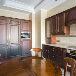 Продажа 5-комн квартиры на вторичном рынке Песочная наб,  д. 40