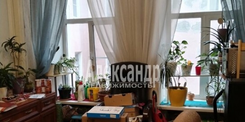 3-комн квартира Малый ПС пр-кт,  д. 1Б