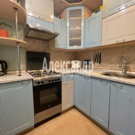 Продажа 3-комн квартиры на вторичном рынке Суздальский просп.,  д. 101