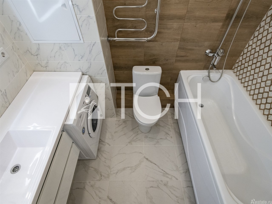 Продажа 1-комн квартиры на вторичном рынке Королев, Октябрьский б-р, 26