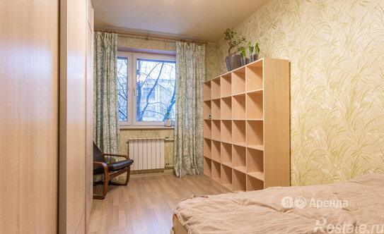 Аренда 2-комн квартиры на вторичном рынке Батайский проезд,  д. 49