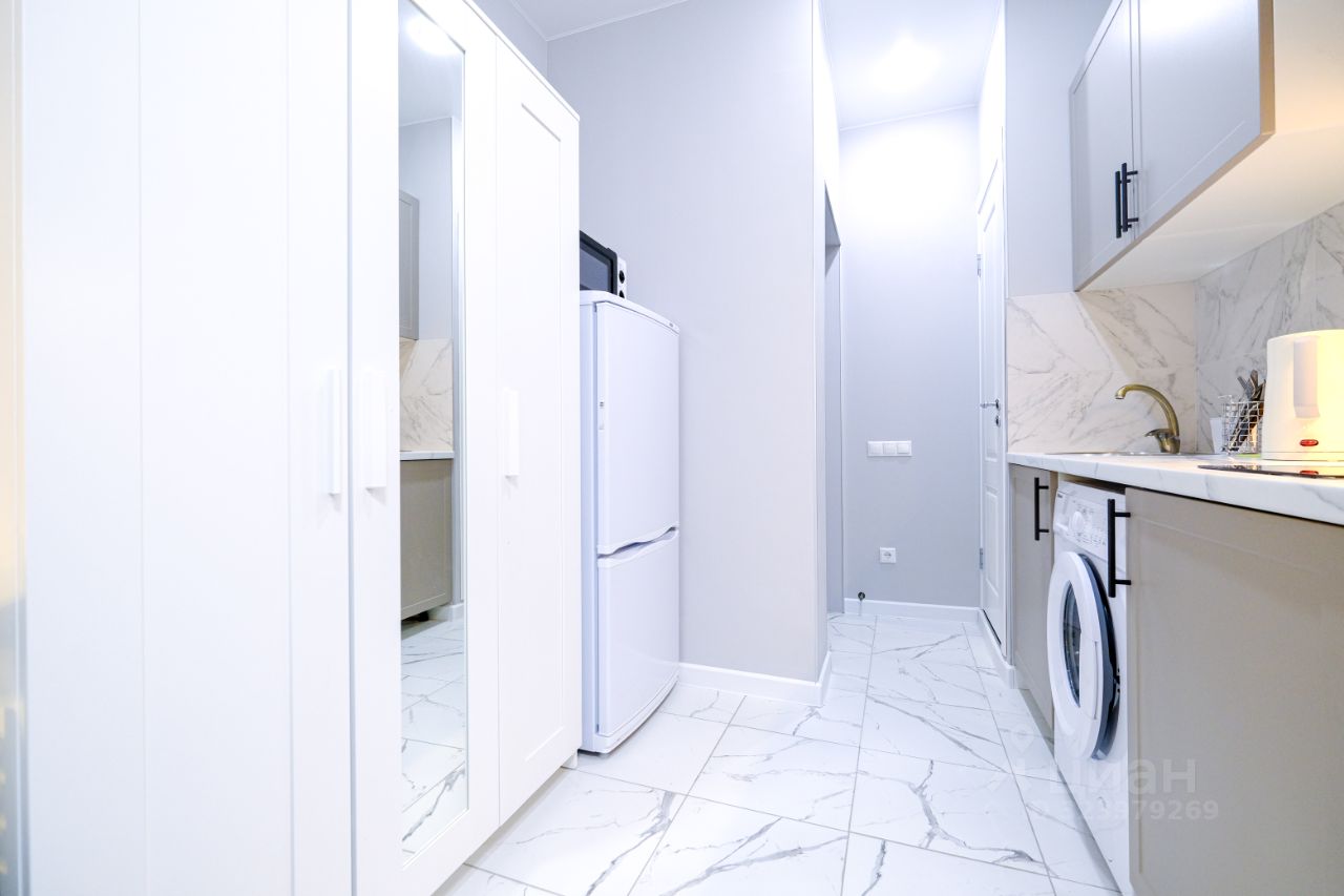 Аренда студии проспект Защитников Москвы, 3к1