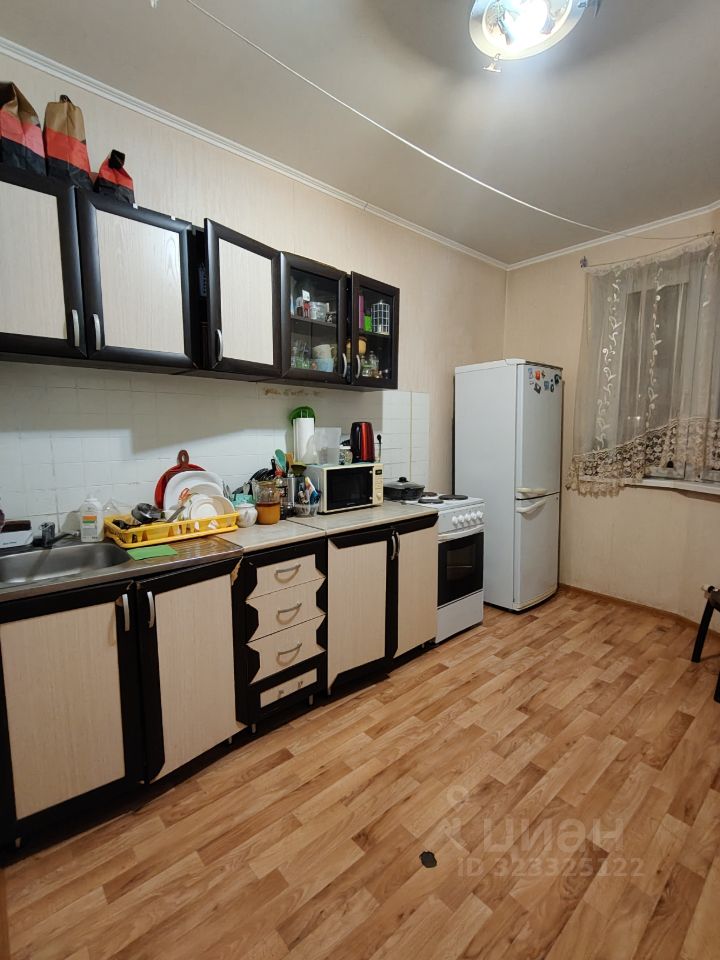 Продажа 1-комн квартиры на вторичном рынке улица Авиаконструктора Петлякова, 7