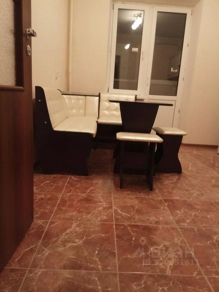 Аренда 1-комн квартиры на вторичном рынке Зенино ЖК Самолет мкр, Люберцы, улица Вертолетная,  д. 4к2