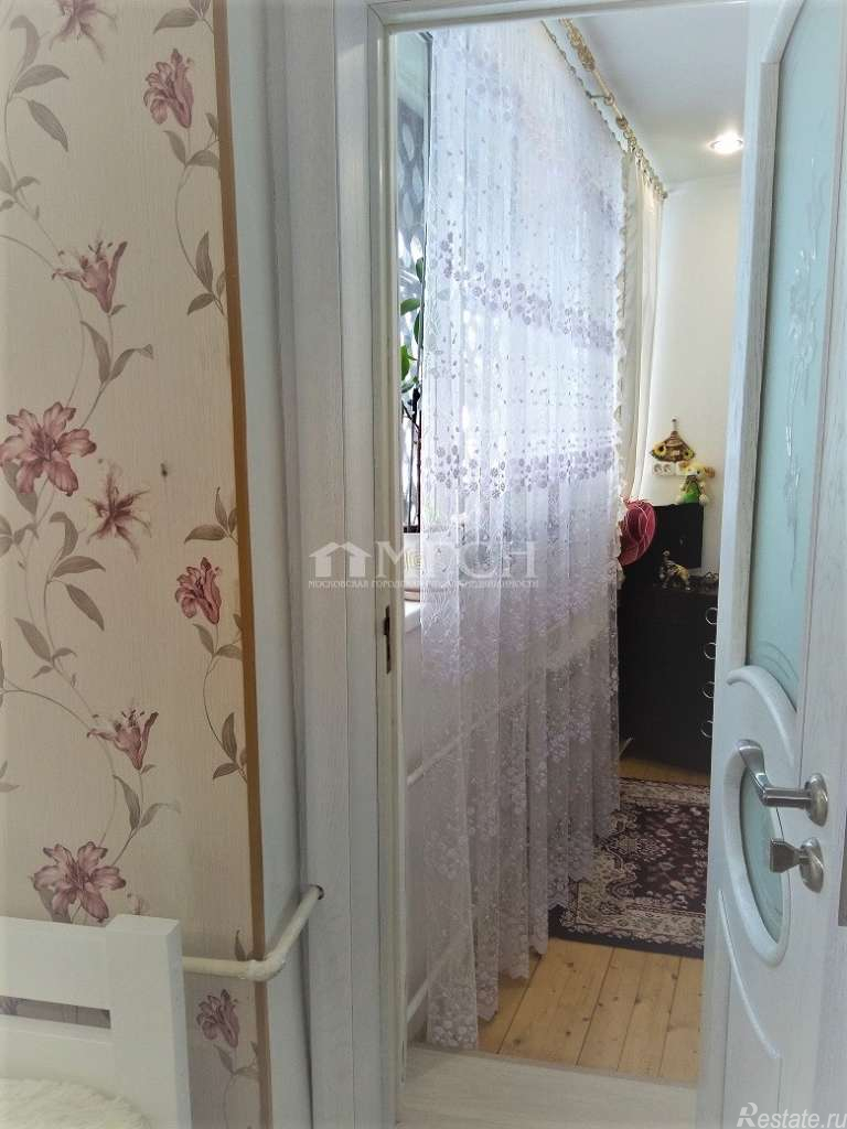 Продажа 3-комн квартиры на вторичном рынке улица Кошкина, 12к1
