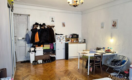 Продажа 6-комн квартиры на вторичном рынке ул Ставропольская,  д. 1