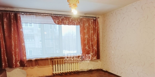 3-комн квартира Выборг г., Офицерская ул. ,  д. 8